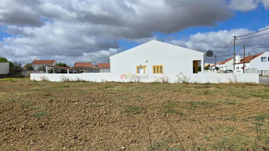 Terreno para Venda em Foros de Vale de Figueira Foto 13