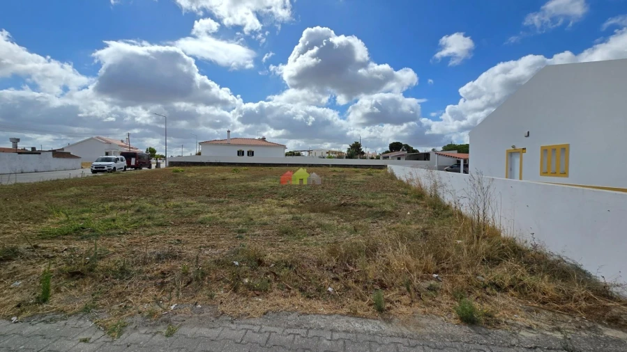 Terreno para Venda em Foros de Vale de Figueira Foto 15