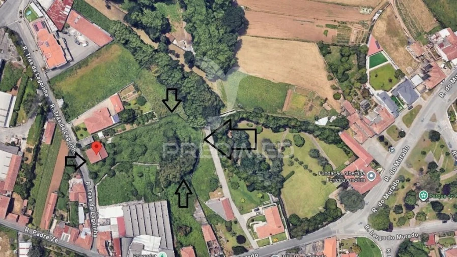 Moradia T3 para Venda em Santa Maria de Lamas Foto 9