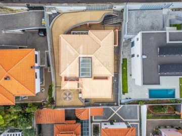 Moradia T3 para Venda em Santo Antonio