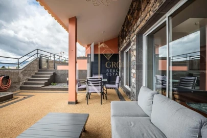 Moradia T3 para Venda em Santo Antonio