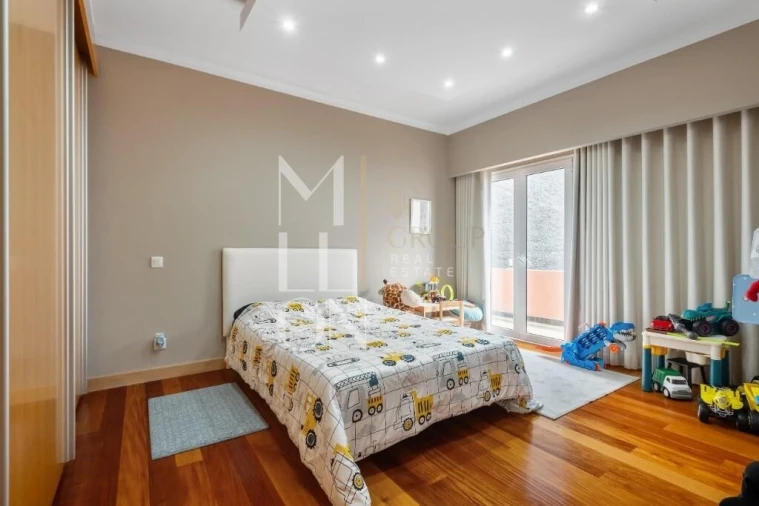 Moradia T3 para Venda em Santo Antonio Foto 30