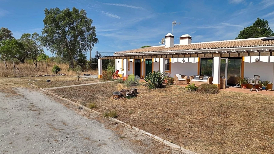 Quinta T3 para Venda em Foros de Vale de Figueira Foto 4