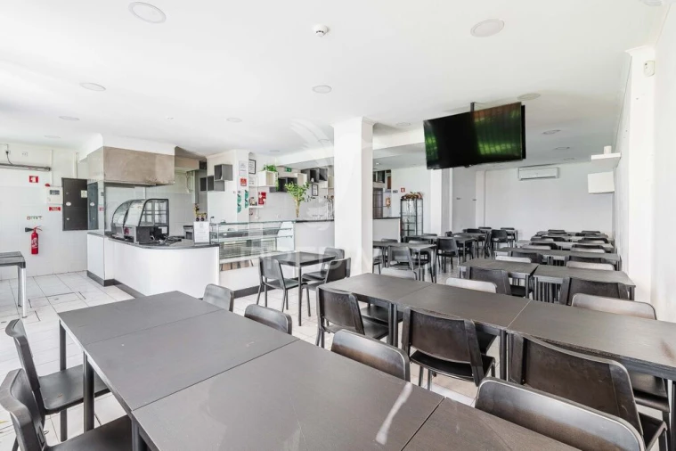 Loja para Venda em Mina de Água