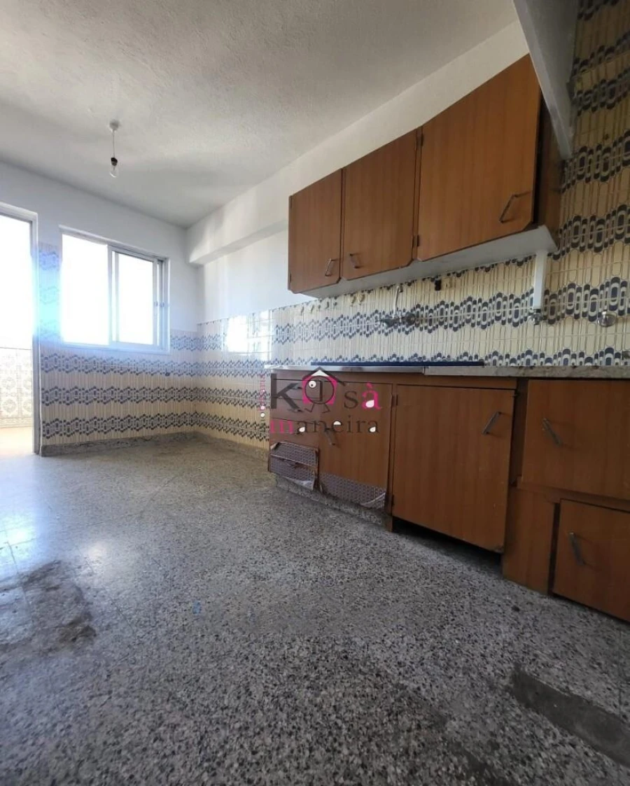 Apartamento T3 para Venda em Massamá e Monte Abraão Foto 4