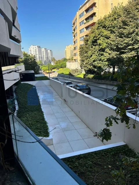 Apartamento T3 para Venda em Aldoar, Foz do Douro e Nevogilde