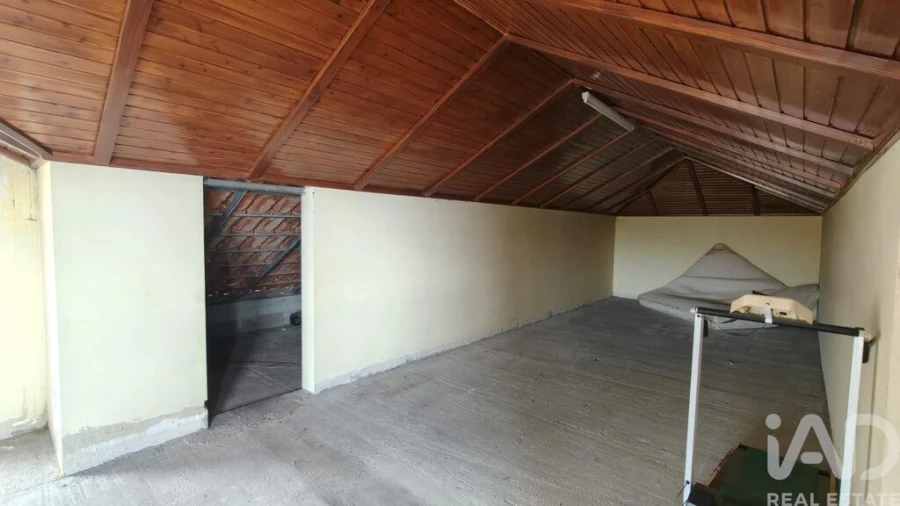 Moradia T3 para Venda em Canhas Foto 22