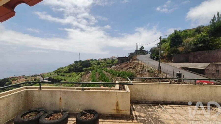 Moradia T3 para Venda em Canhas Foto 26