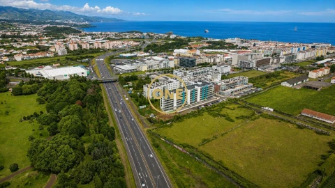 Apartamento T3 para Venda em Ponta Delgada (São Sebastião)