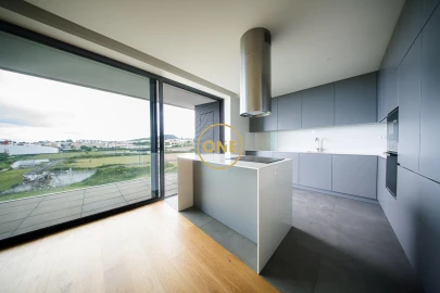 Apartamento T3 para Venda em Ponta Delgada (São Sebastião)