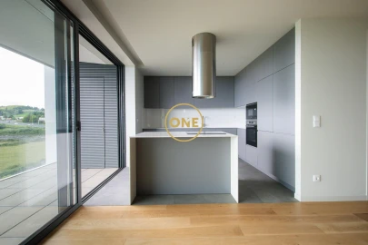 Apartamento T3 para Venda em Ponta Delgada (São Sebastião)