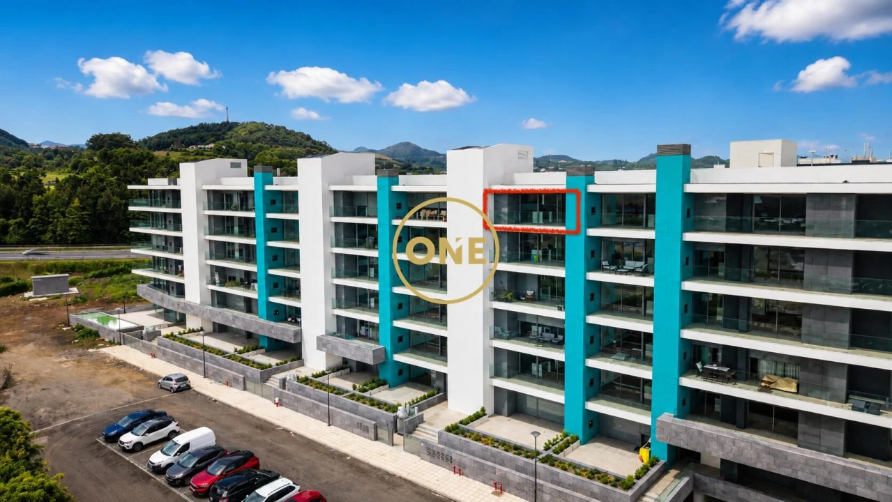 Apartamento T3 para Venda em Ponta Delgada (São Sebastião) Foto 1