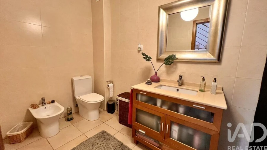 Moradia T3 para Arrendamento em Silveira Foto 21