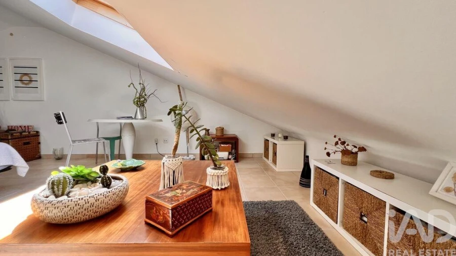 Moradia T3 para Arrendamento em Silveira Foto 24