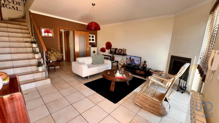 Moradia T3 para Arrendamento em Silveira Foto 2