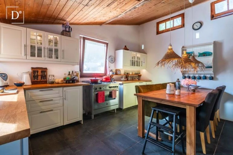 Moradia T3 para Venda em Monchique Foto 2