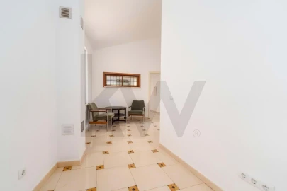 Moradia T4 para Venda em Loule (São Clemente)