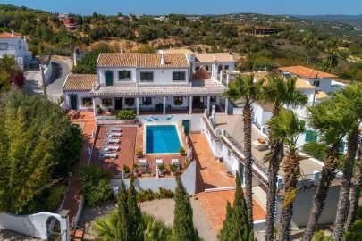 Moradia T4 para Venda em Loule (São Clemente)