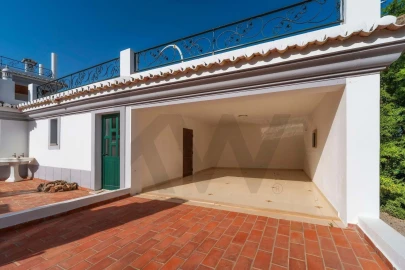 Moradia T4 para Venda em Loule (São Clemente)