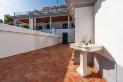 Moradia T4 para Venda em Loule (São Clemente)