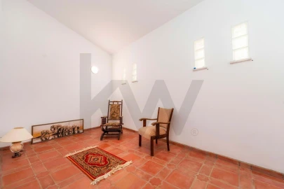 Moradia T4 para Venda em Loule (São Clemente)