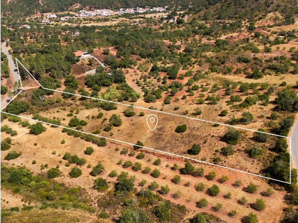 Terreno para Venda em Alte Foto 3