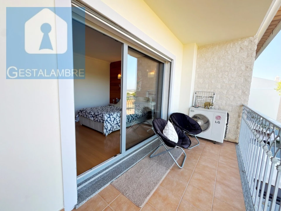 Moradia T3 para Venda em Albufeira e Olhos de Água Foto 13