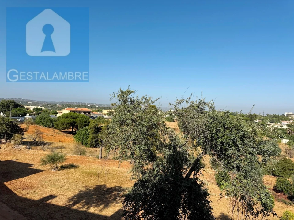 Moradia T3 para Venda em Albufeira e Olhos de Água Foto 15