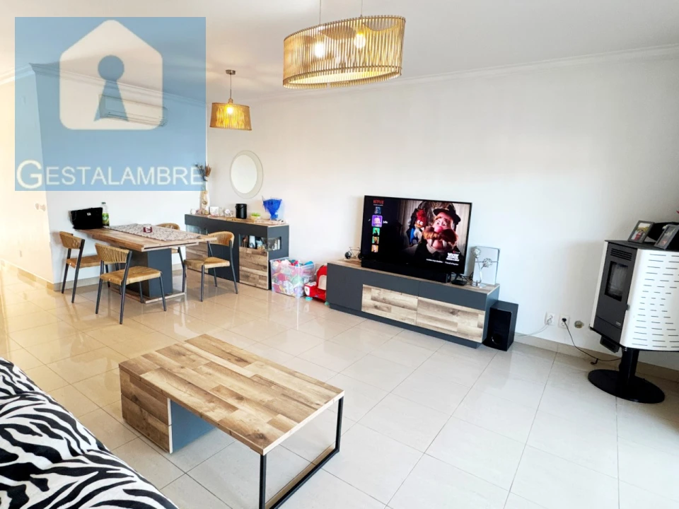 Moradia T3 para Venda em Albufeira e Olhos de Água Foto 36