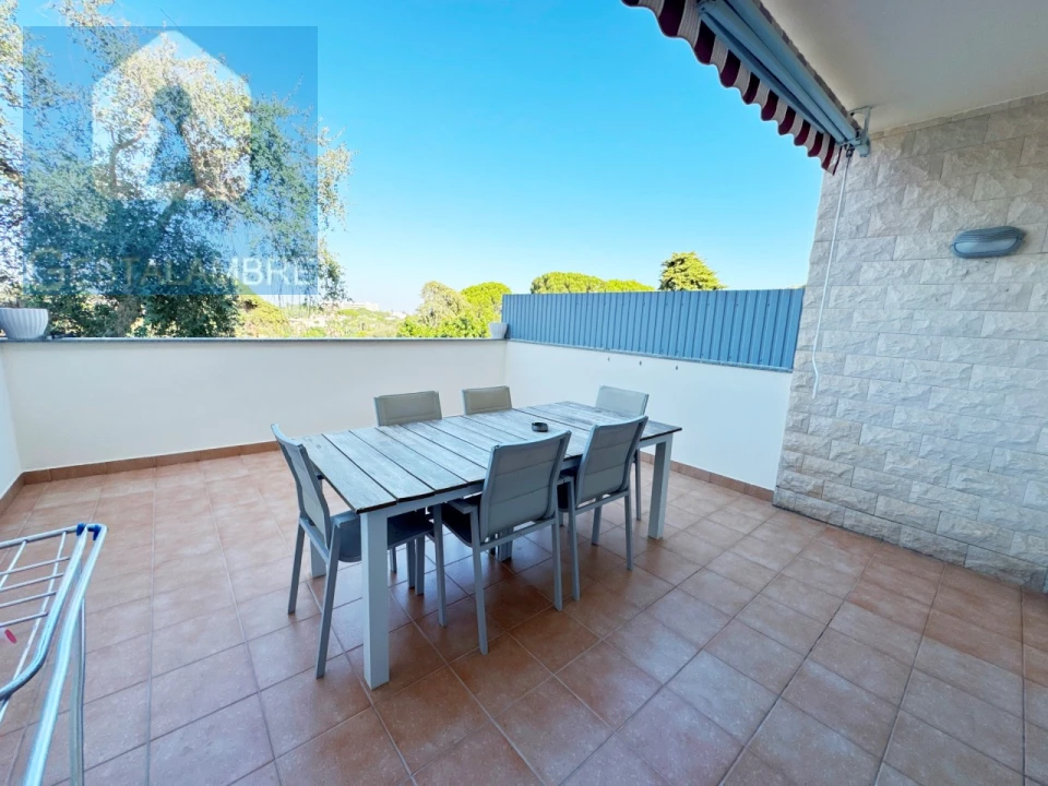 Moradia T3 para Venda em Albufeira e Olhos de Água Foto 37