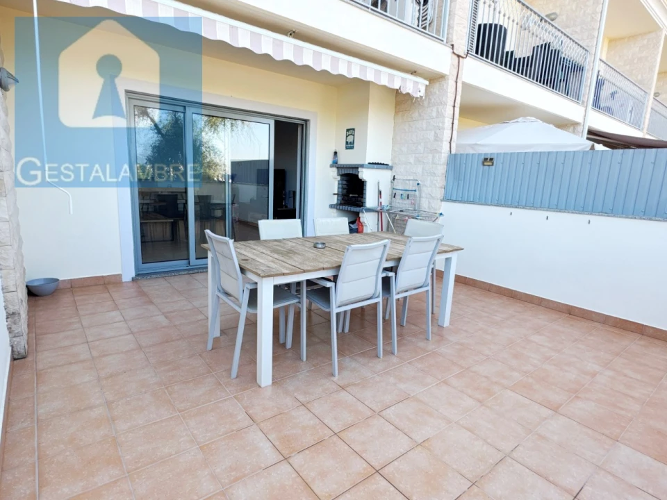 Moradia T3 para Venda em Albufeira e Olhos de Água Foto 3