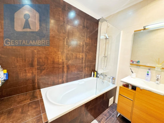 Moradia T3 para Venda em Albufeira e Olhos de Água Foto 11