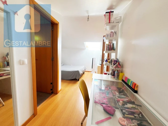 Moradia T3 para Venda em Albufeira e Olhos de Água Foto 27