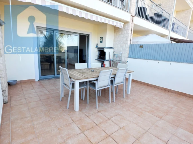 Moradia T3 para Venda em Albufeira e Olhos de Água Foto 3