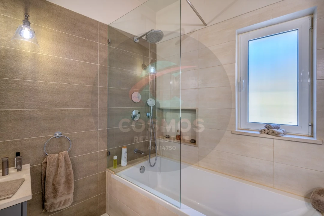 Quinta T3 para Venda em Marmelete Foto 29