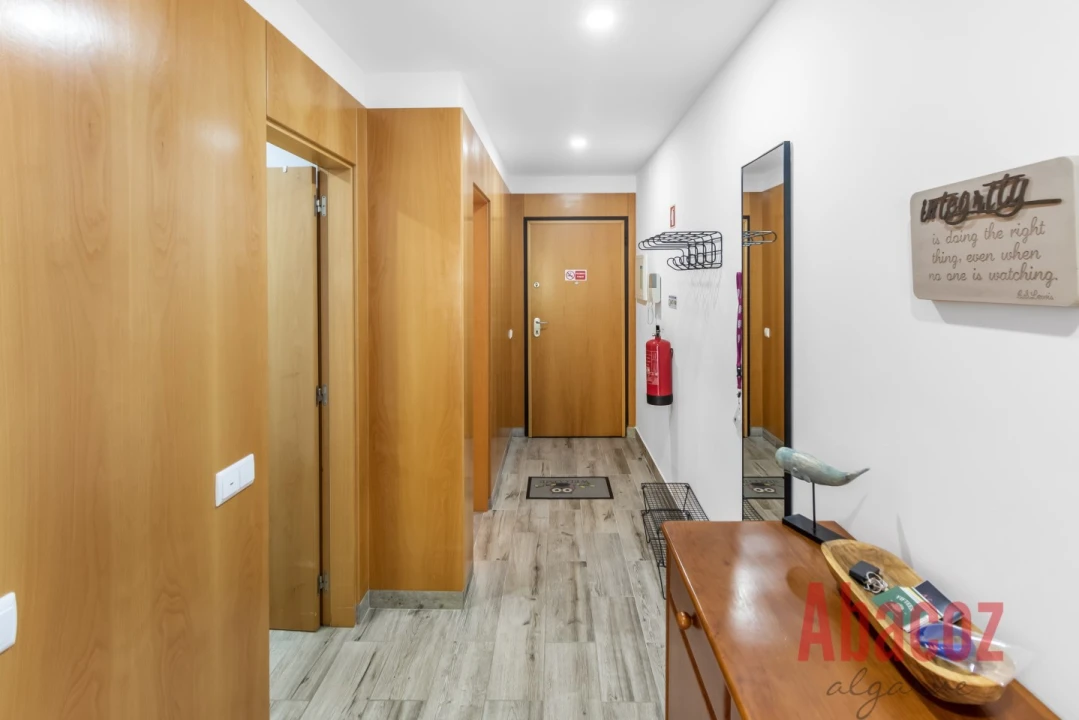 Apartamento T1 para Venda em Lagos (São Sebastião e Santa Maria) Foto 10