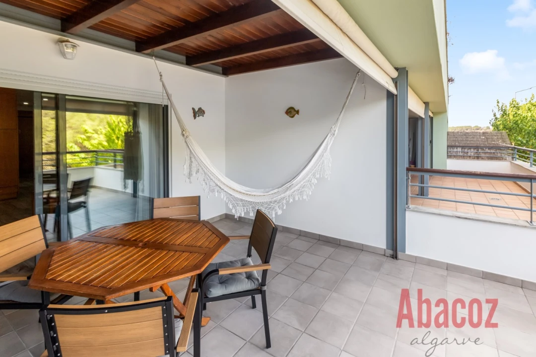 Apartamento T1 para Venda em Lagos (São Sebastião e Santa Maria) Foto 7