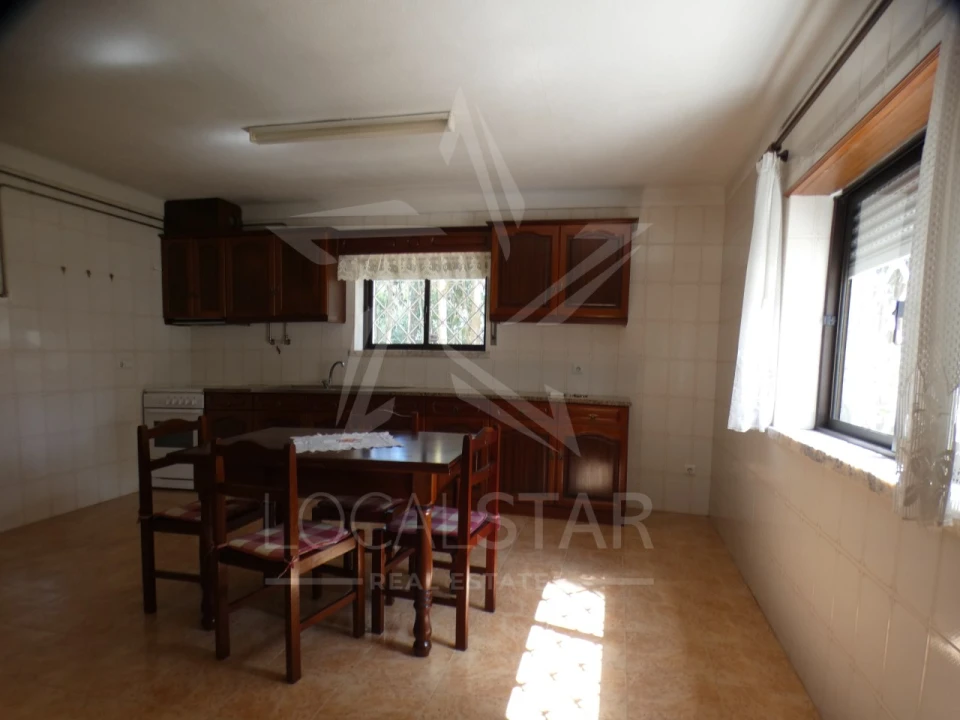 Moradia T2 para Venda em Carvalhal Foto 6