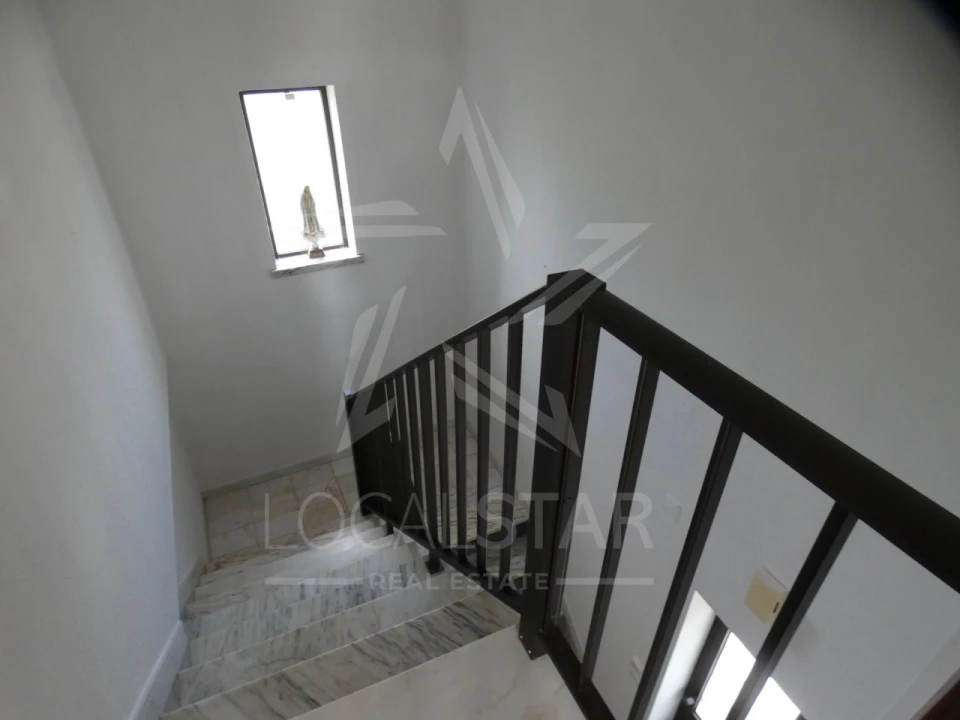 Moradia T2 para Venda em Carvalhal Foto 22