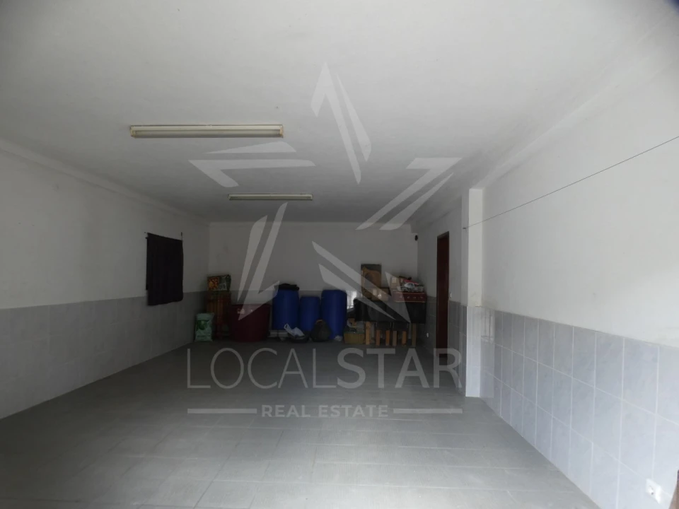 Moradia T2 para Venda em Carvalhal Foto 23