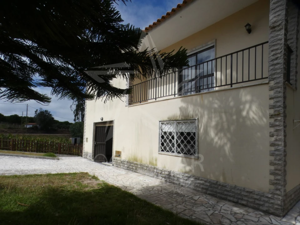 Moradia T2 para Venda em Carvalhal Foto 46