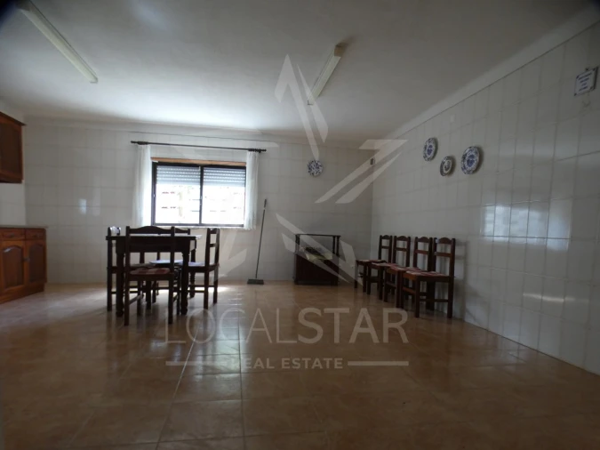 Moradia T2 para Venda em Carvalhal Foto 4