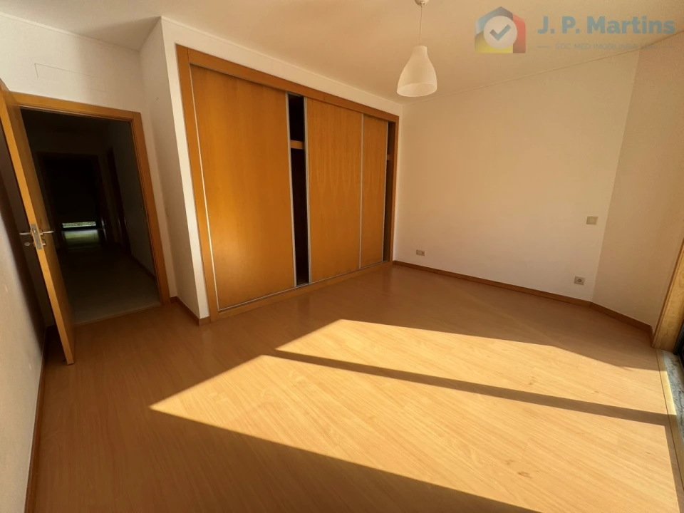 Apartamento T3 para Venda em Pinhal Novo Foto 16