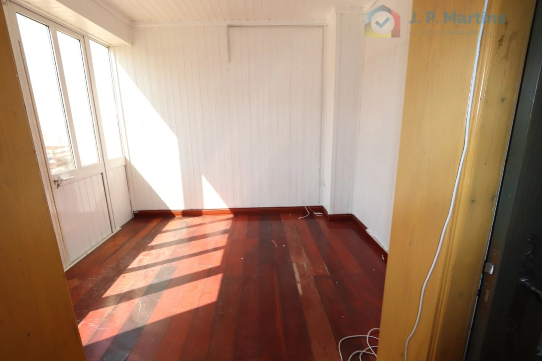 Apartamento T3 para Venda em Quinta do Conde Foto 3