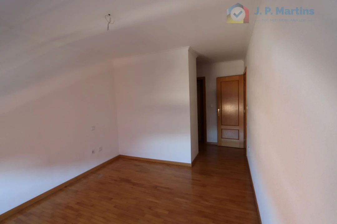 Apartamento T3 para Venda em Alhos Vedros Foto 11