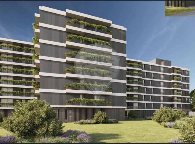 Apartamento T1 para Venda em Paranhos Foto 3