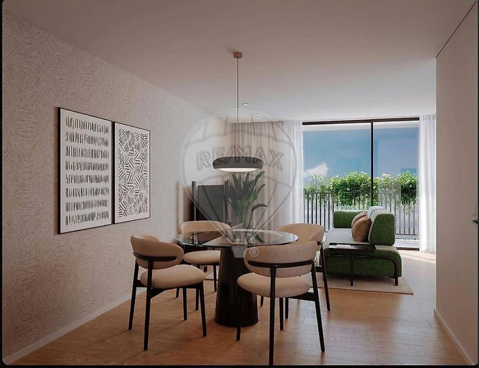 Apartamento T1 para Venda em Paranhos Foto 5
