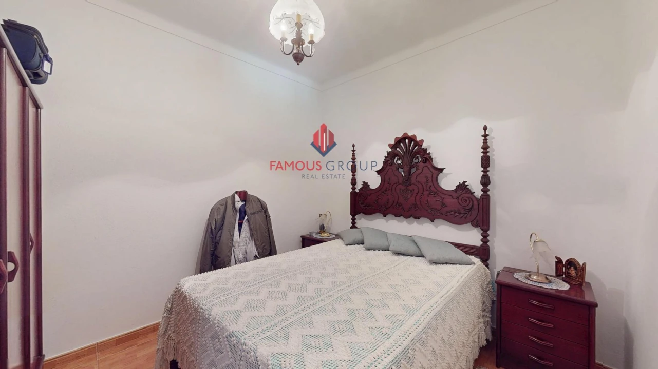 Moradia T6 para Venda em Estômbar e Parchal Foto 22