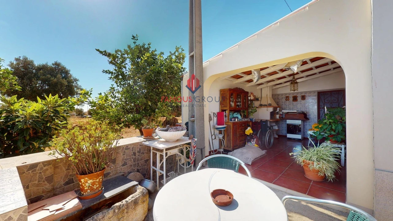 Moradia T6 para Venda em Estômbar e Parchal Foto 34