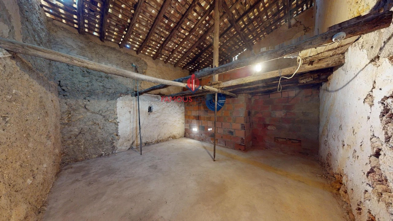 Moradia T6 para Venda em Estômbar e Parchal Foto 36